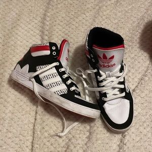 Never worn adidas high top